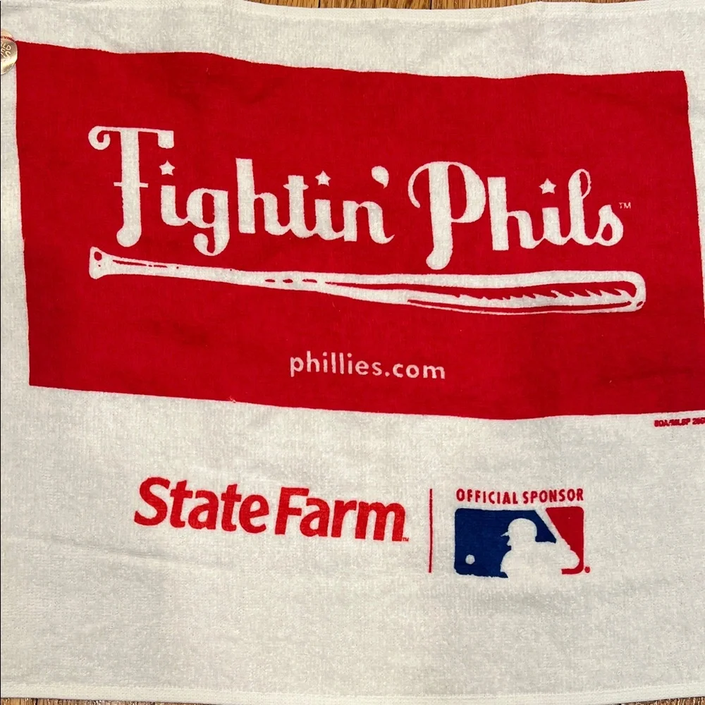 Fightin' Phils Red and White Rally Towel State Farm official Sponsor